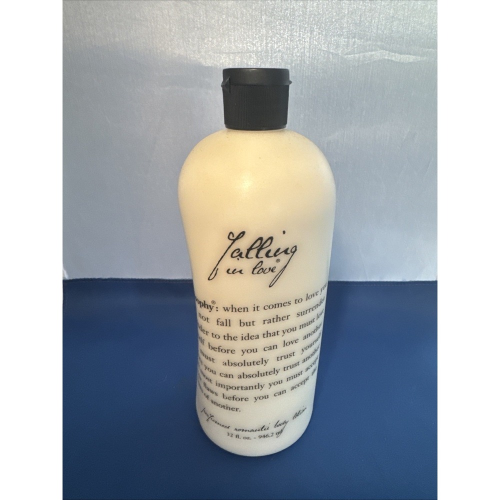 Philosophy Falling in Love Perfumed Body Lotion Floral Blackberry Vanilla 32 oz